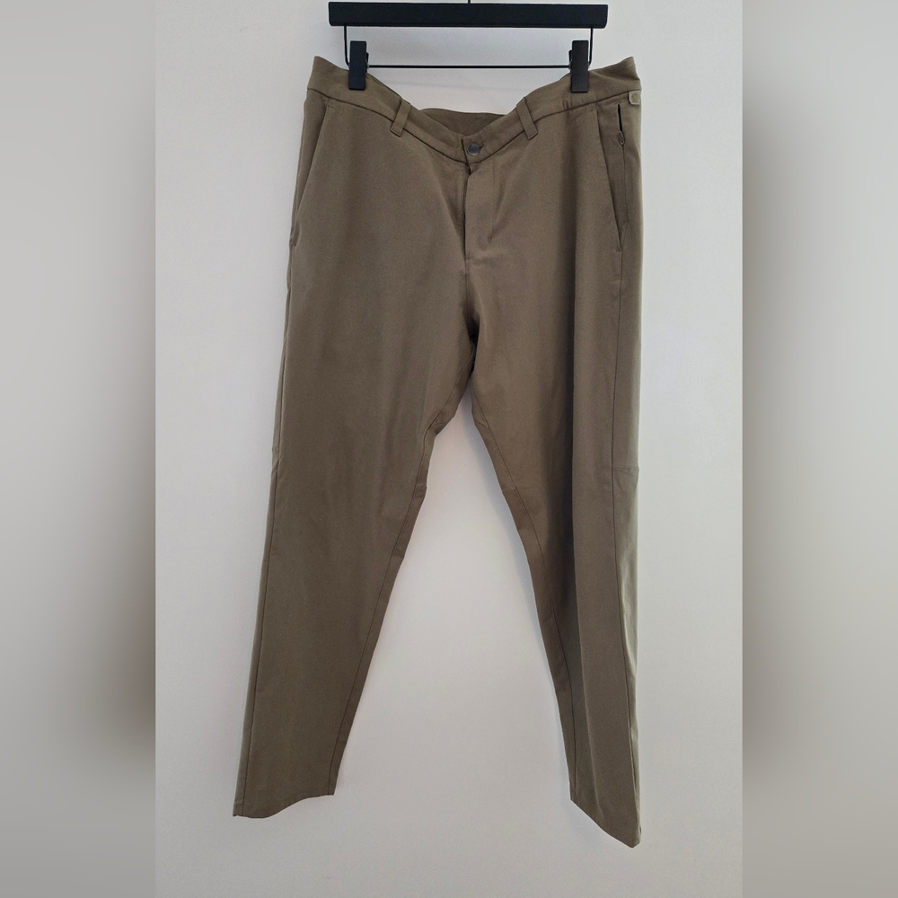 Lululemon Commission Pant